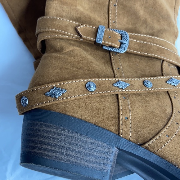 Mudd sz 9.5 vegan zip up knee-high boots like new - Picture 3 of 14